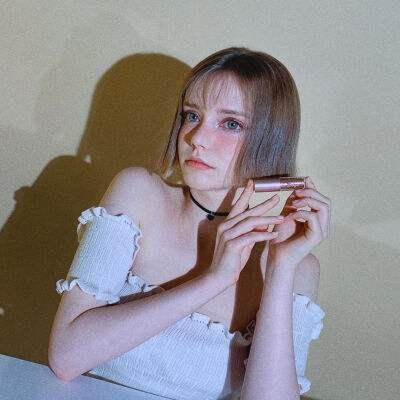 易方达远见成长混合A净值上涨4.54%